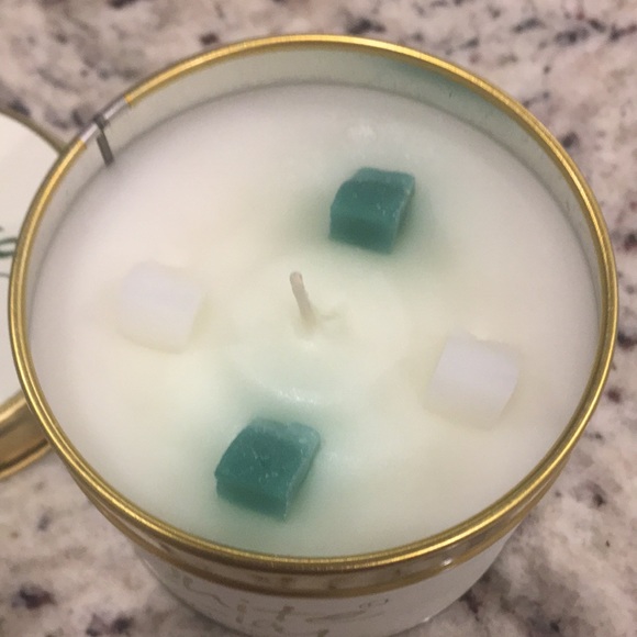 White lily in twilights magic hour new candle - Picture 3 of 5